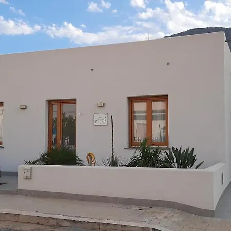 La Mia Isola Bed & Breakfast 3*